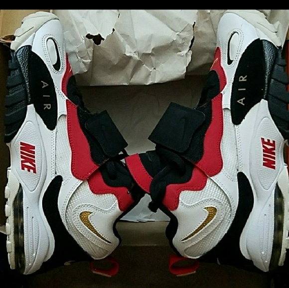 SOLD! - Picture 3 of 6